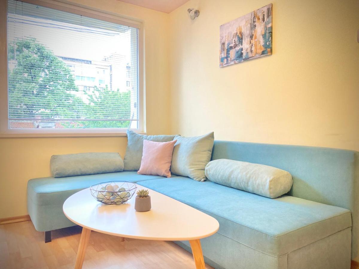 Sunny Central Apartment With Tv & Wi-Fi Stara Zagora Exterior photo