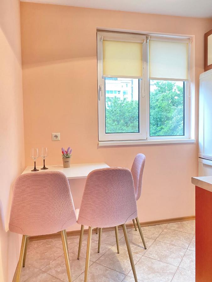 Sunny Central Apartment With Tv & Wi-Fi Stara Zagora Exterior photo